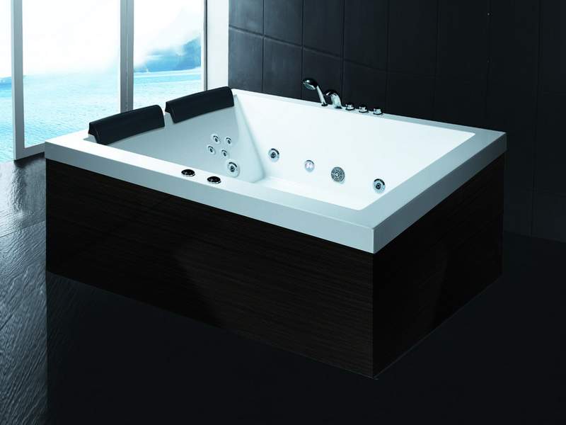 Двух местная гидромассажная ванна Sunrans SR5E005 (рис.2) Двух местная гидромассажная ванна Sunrans SR5E005 (рис.2)