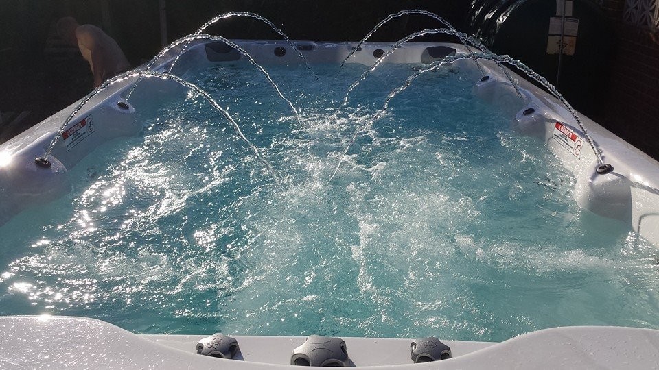 Плавательный спа-бассейн с противотоком Vita Spa VM6 (рис.5)